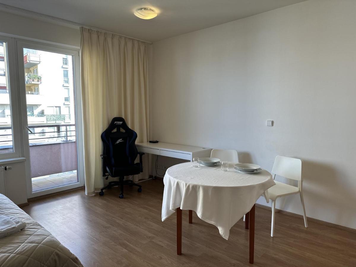 Nomad Apartments プラハ エクステリア 写真